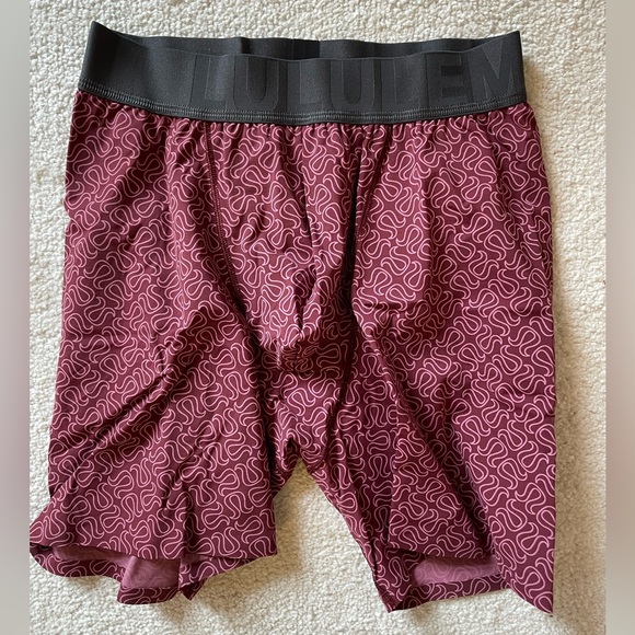 Lululemon Built to Move Boxer size small - Picture 2 of 6